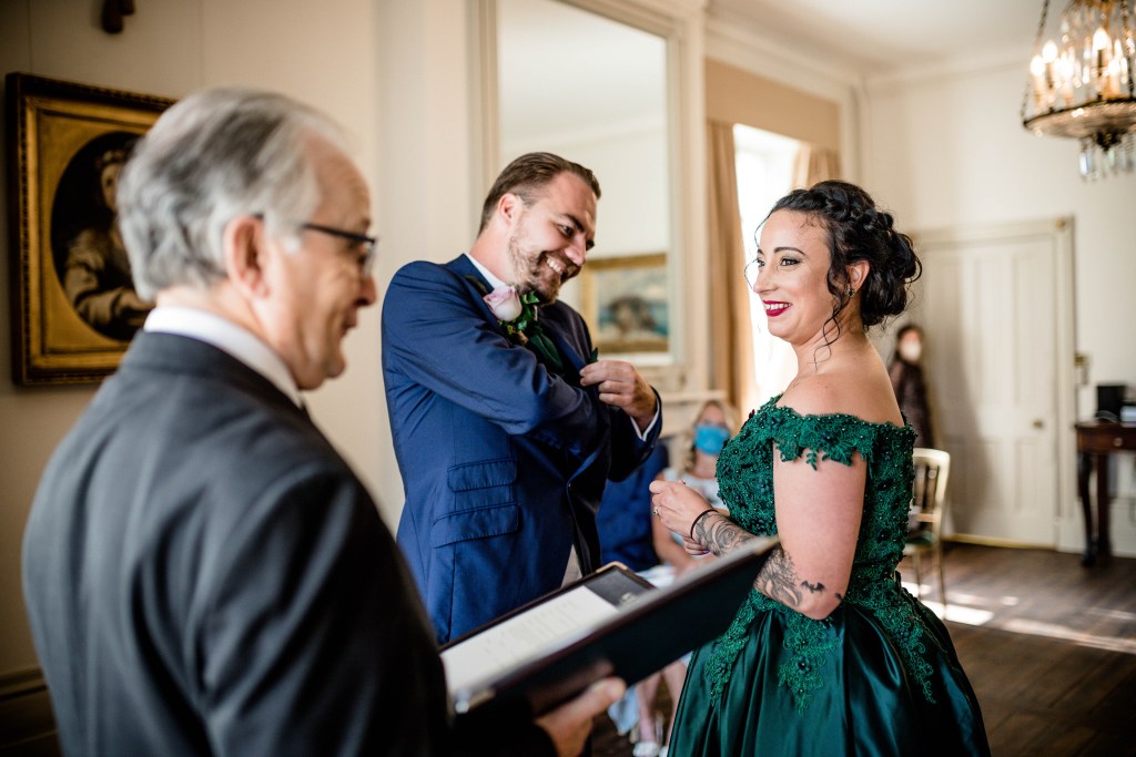 Nurstead court wedding photographer Kent