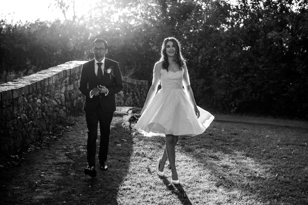 Romford wedding photographer at Havering registry office